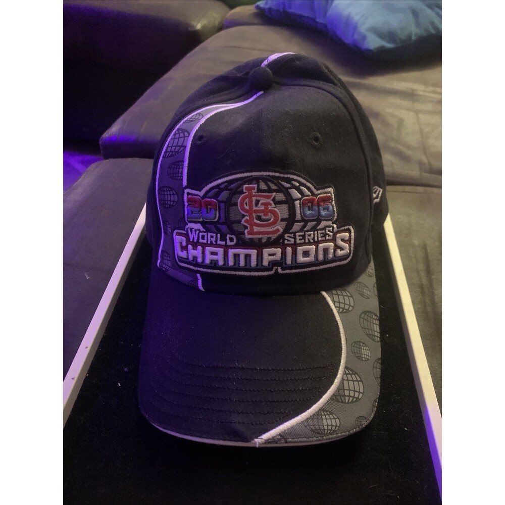 St Louis Cardinals Baseball Cap 2006 World Series Champions New Era Hat